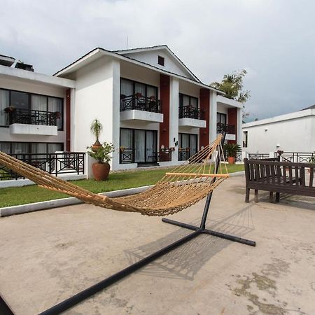 Shangri-La Village Resort, Pokhara Exterior foto