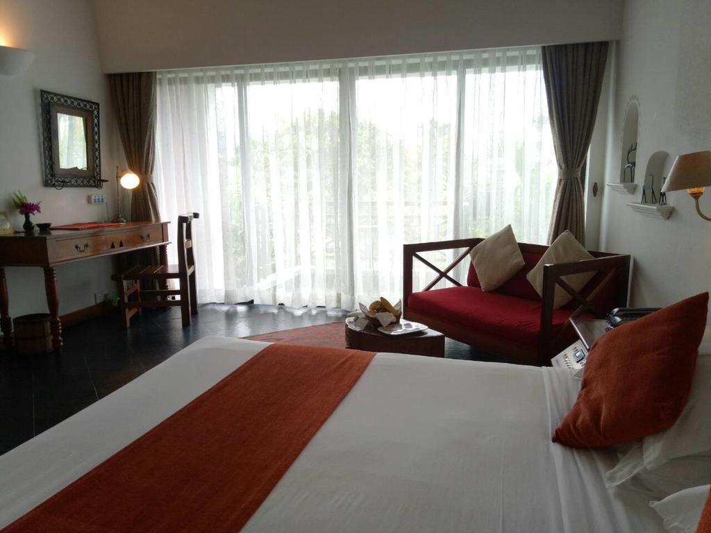Shangri-La Village Resort, Pokhara Exterior foto